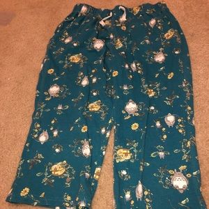 Hot Topic Totoro Capri Pajama Pants